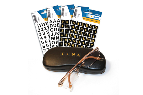 Pegatinas de letras y números en negro y dorado