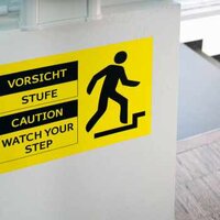 Etiqueta amarilla resistente a la intemperie